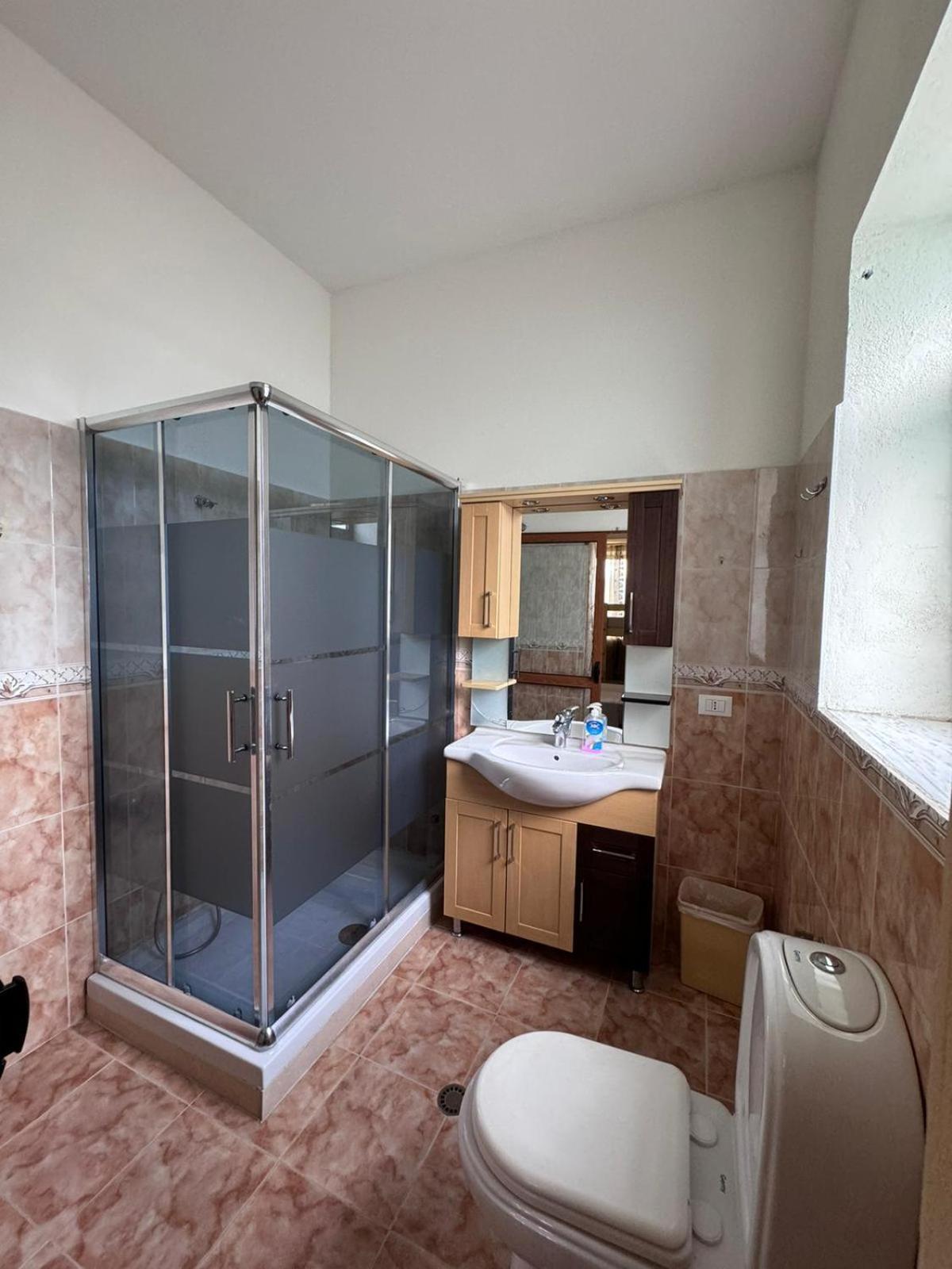 Blissful Hostel Shkodër 외부 사진