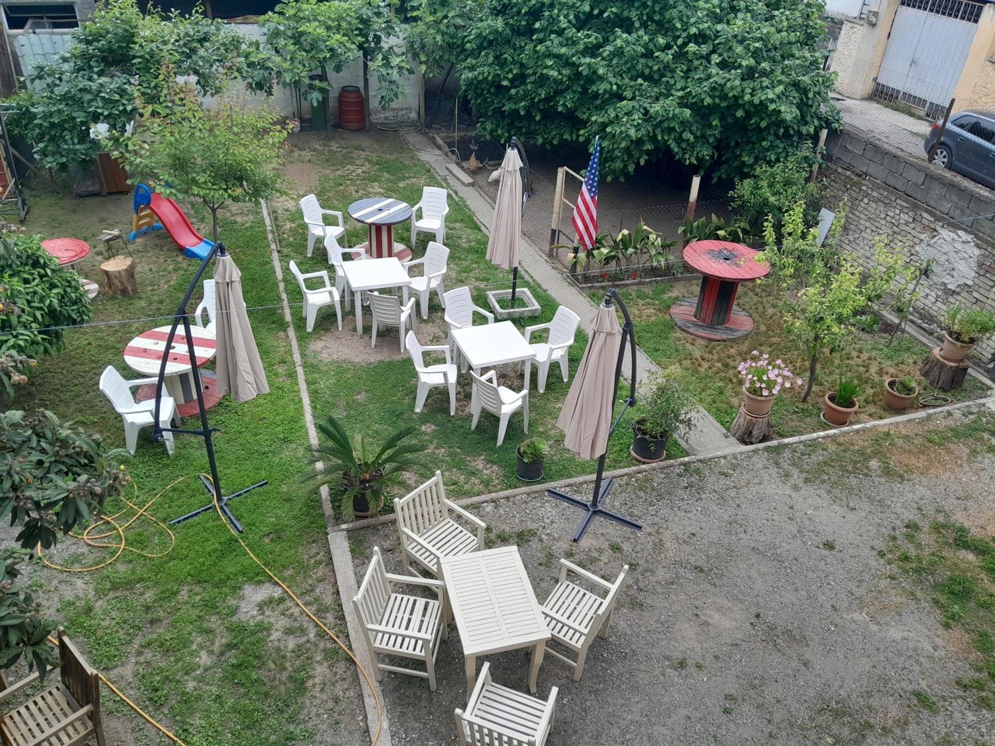 Blissful Hostel Shkodër 외부 사진